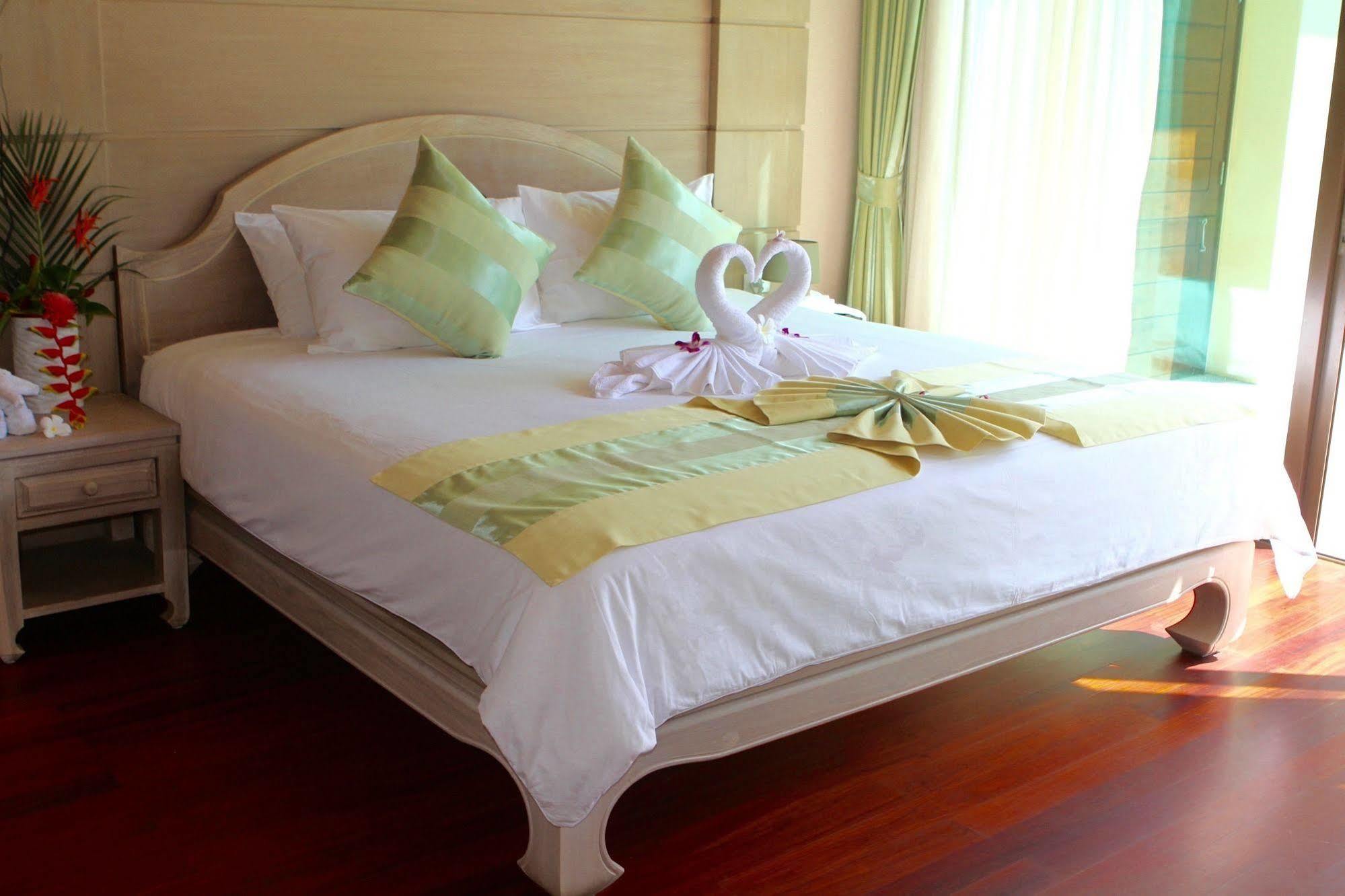 Ataman Luxury Villas Koh Kho Khao Island Exterior photo